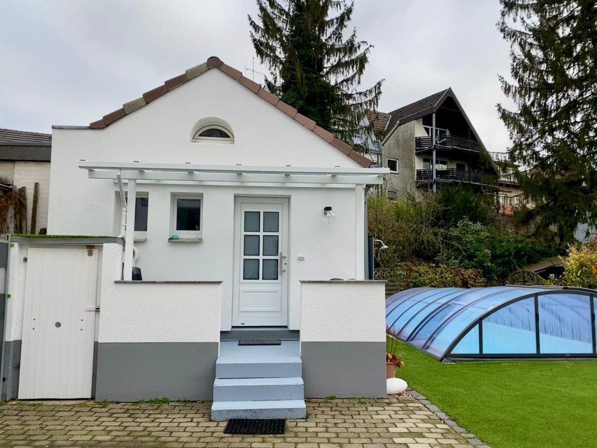Haeuschen Im Garten In Der Muelheimer Altstadt Mulheim an der Ruhr Bagian luar foto