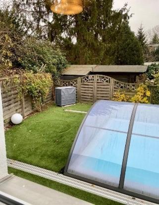 Haeuschen Im Garten In Der Muelheimer Altstadt Mulheim an der Ruhr Bagian luar foto